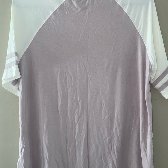 NWT American Eagle Outfitters Lavender and White Short Sleeve Tee - Picture 7 of 7